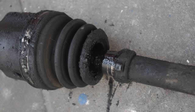 汽車行駛6萬公里,記得更換這些零件,別讓汽車提前報(bào)廢-第3張圖片-鄭州市冠恒貿(mào)易有限公司【官方網(wǎng)站】-車用潤滑油服務(wù)專家 汽車行駛6萬公里,記得更換這些零件,別讓汽車提前報(bào)廢-第3張圖片-鄭州市冠恒貿(mào)易有限公司【官方網(wǎng)站】-車用潤滑油服務(wù)專家