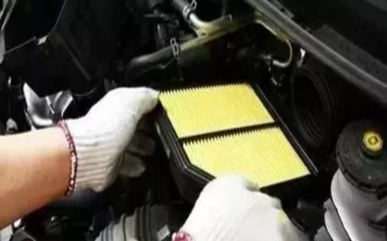 愛車小知識 | 汽車保養小常識-第3張圖片-鄭州市冠恒貿易有限公司【官方網站】-車用潤滑油服務專家 愛車小知識 | 汽車保養小常識-第3張圖片-鄭州市冠恒貿易有限公司【官方網站】-車用潤滑油服務專家